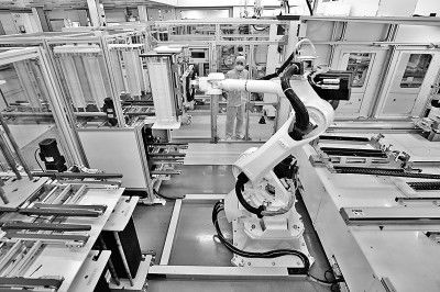 智能制造驱动光伏产业革新 技术开发新篇章